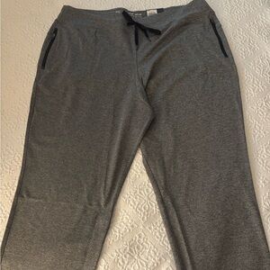Tek Gear Straight On the Go women’s  Charcoal Joggers PXL